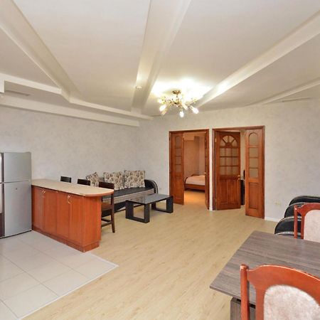 Apartment In Abovyan Street, Yerevan Luaran gambar
